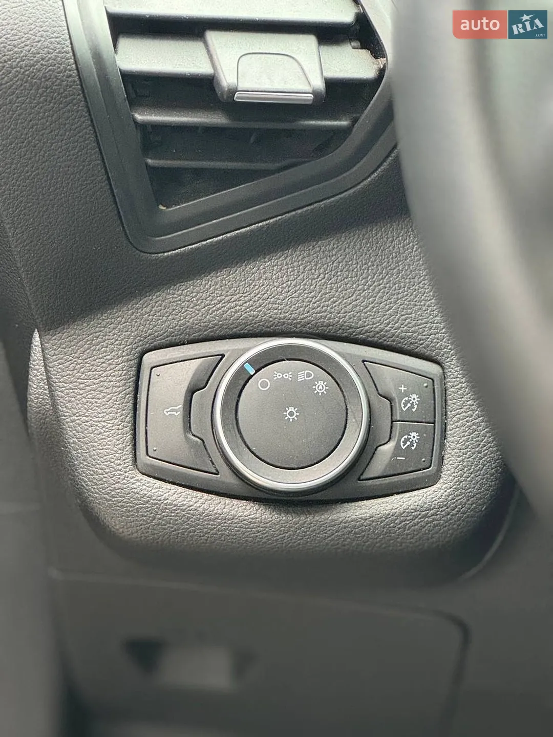 2018 Ford Escape - мініатюра 21