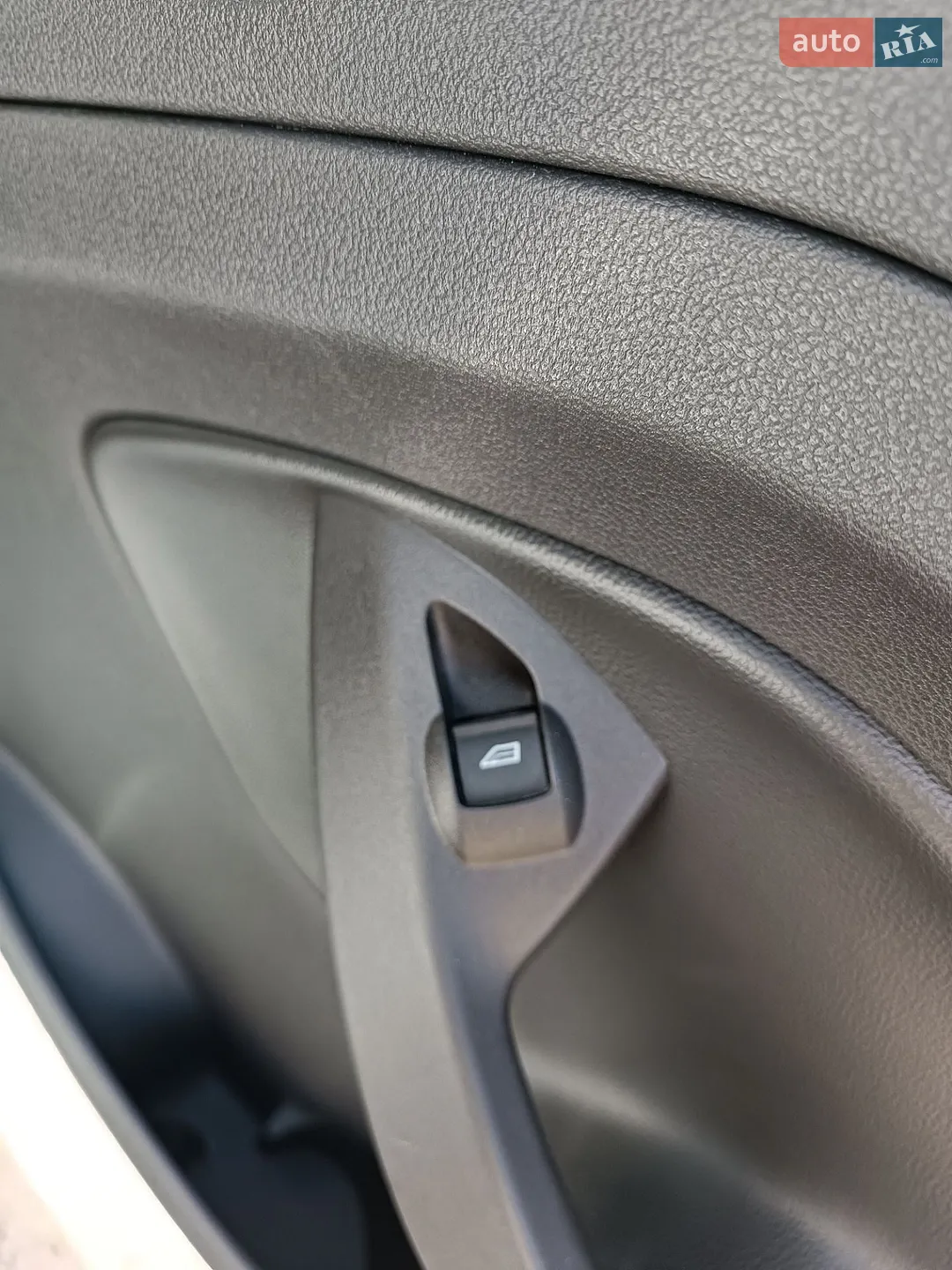 2017 Ford Escape - мініатюра 31