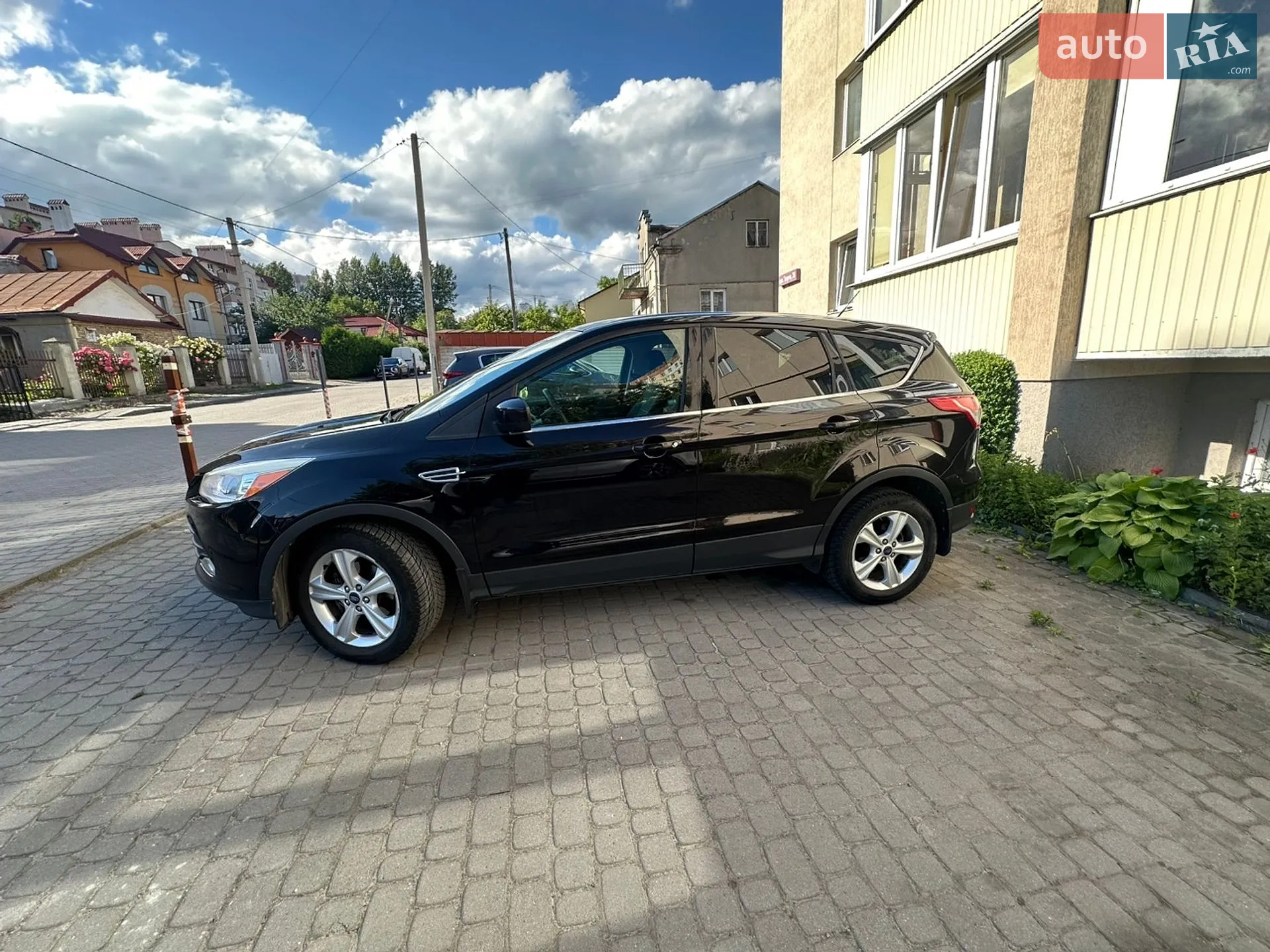 2012 Ford Escape - мініатюра 2