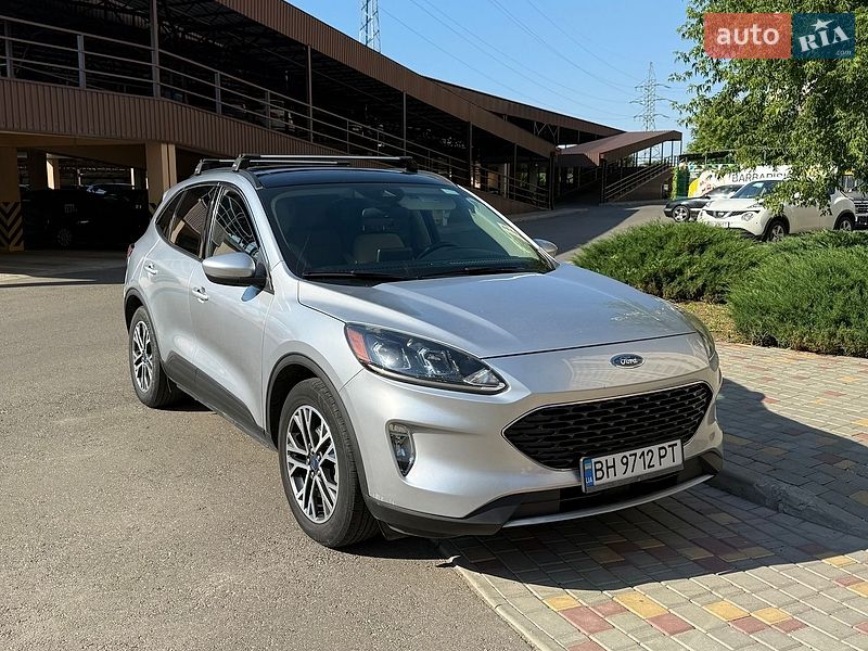 Внедорожник / Кроссовер Ford Escape 2020 в Одессе