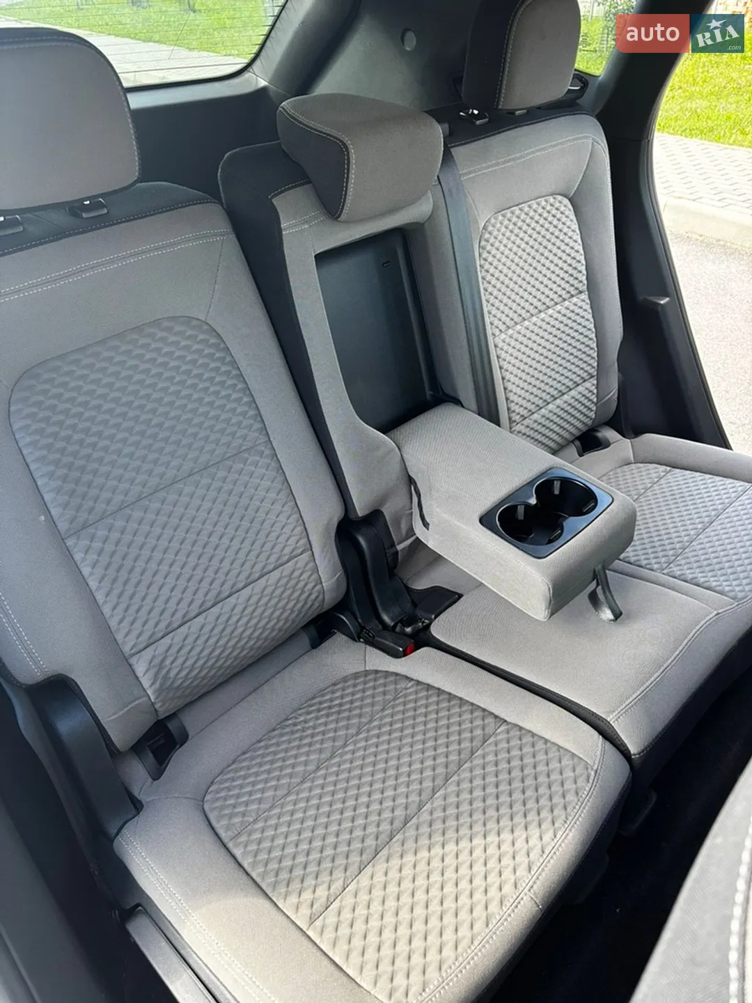 2020 Ford Escape - мініатюра 35