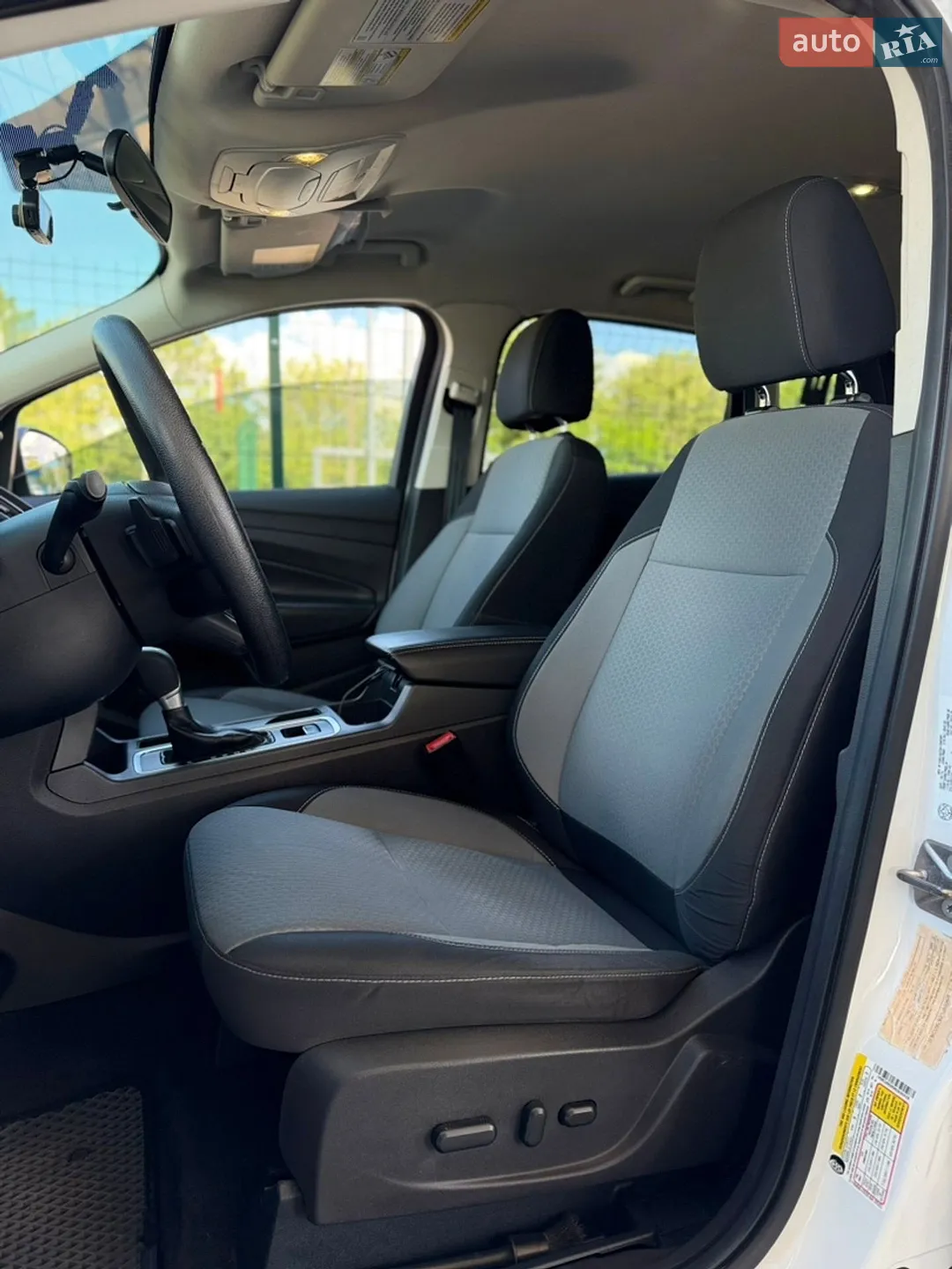 2016 Ford Escape - мініатюра 9