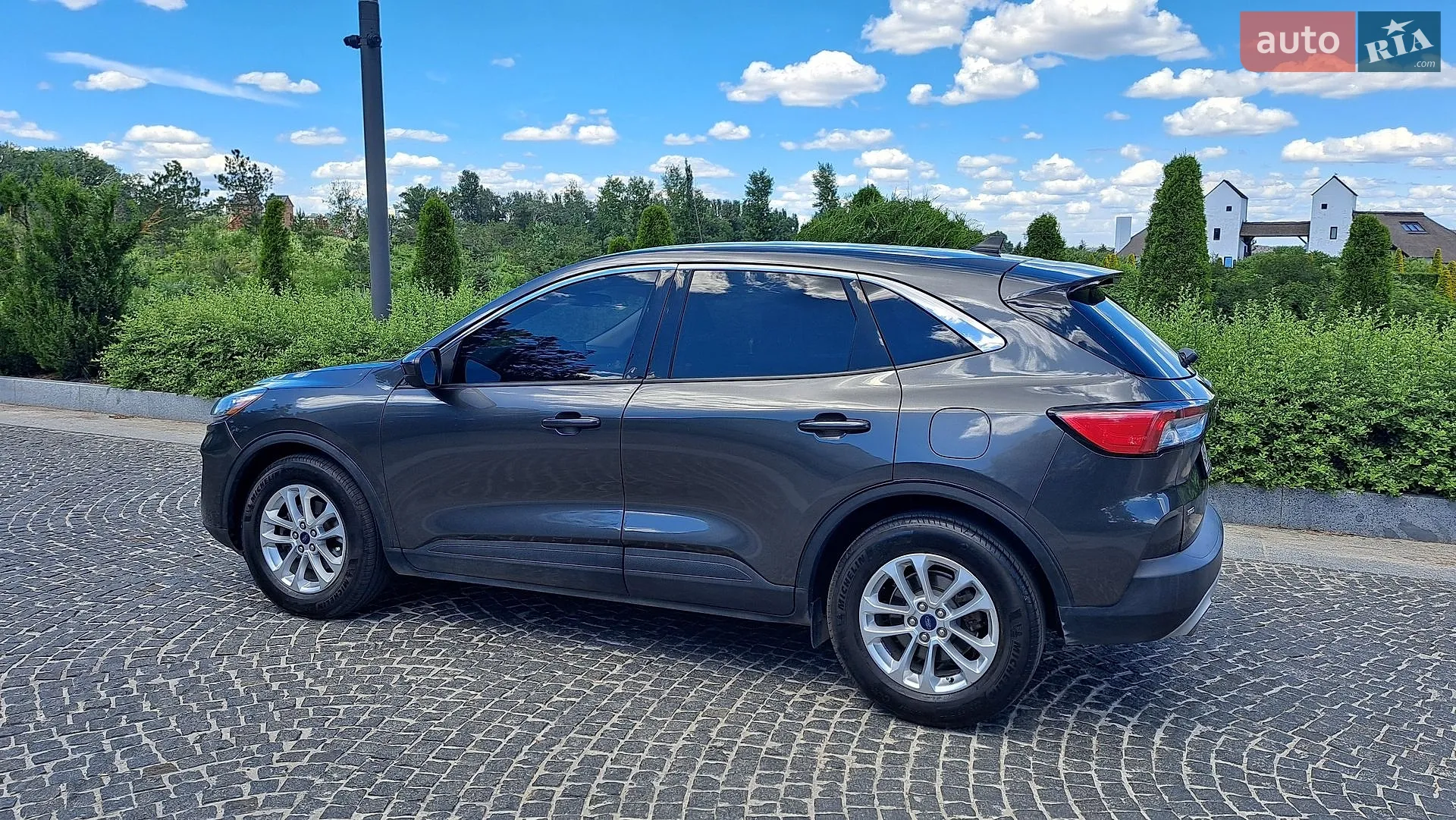 2020 Ford Escape - мініатюра 2