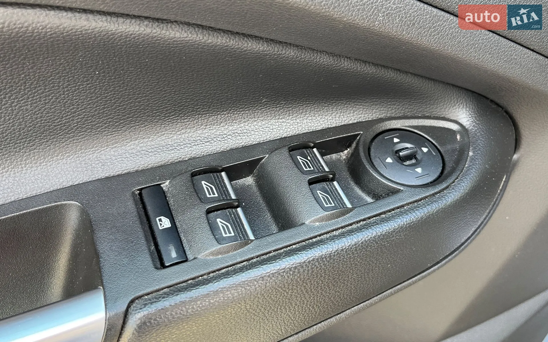 2017 Ford Escape - мініатюра 13