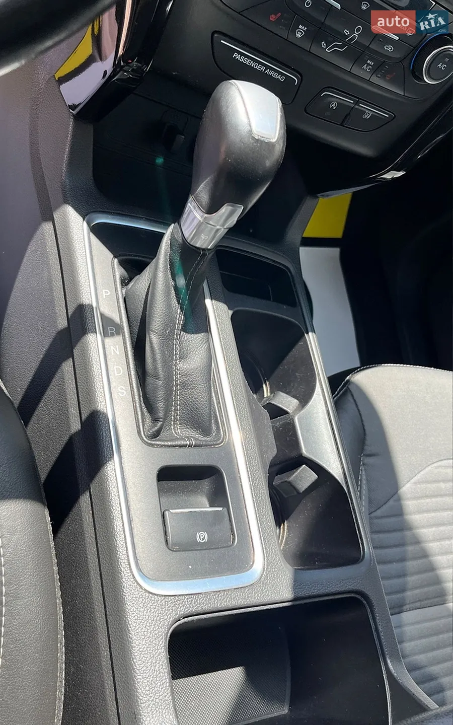 2017 Ford Escape - мініатюра 24