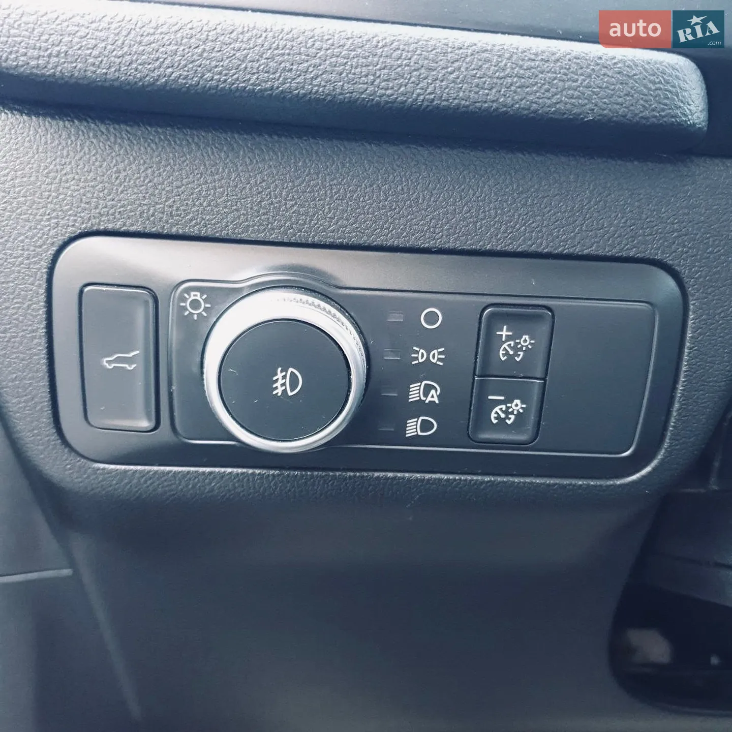2020 Ford Escape - мініатюра 30