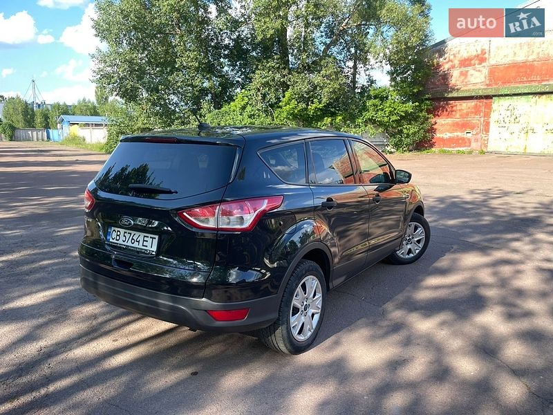 Внедорожник / Кроссовер Ford Escape 2012 в Чернигове