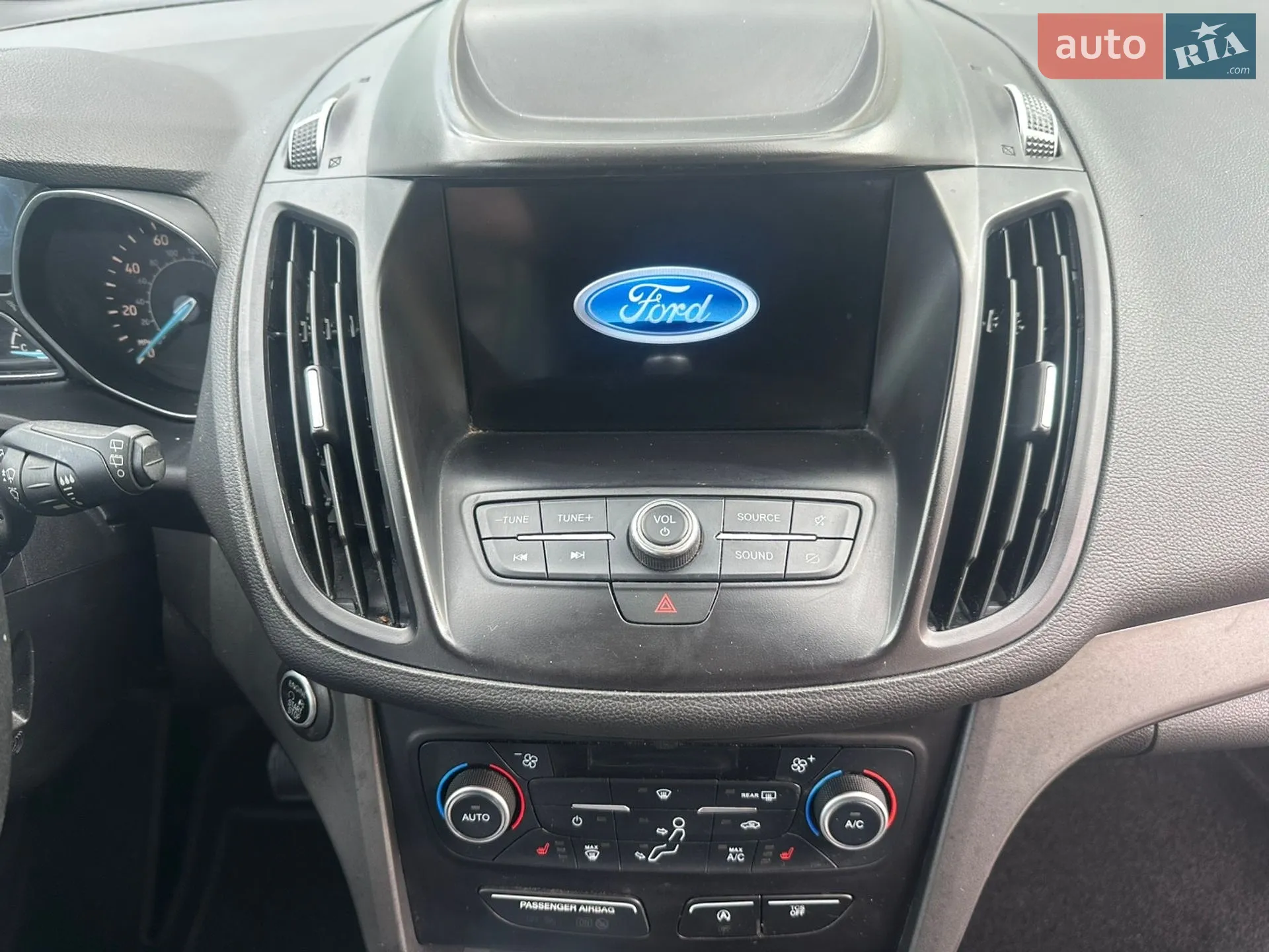 2019 Ford Escape - мініатюра 13