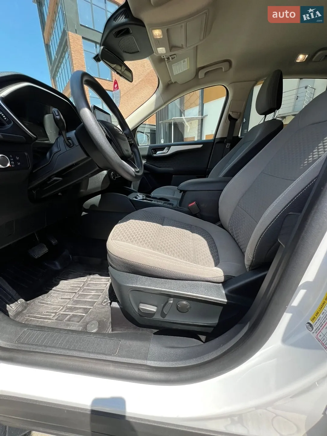 2020 Ford Escape - мініатюра 12