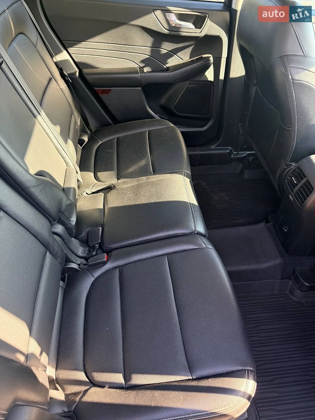 2022 Ford Escape - мініатюра 4