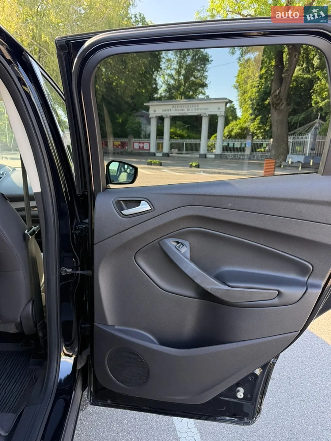 2019 Ford Escape - мініатюра 10