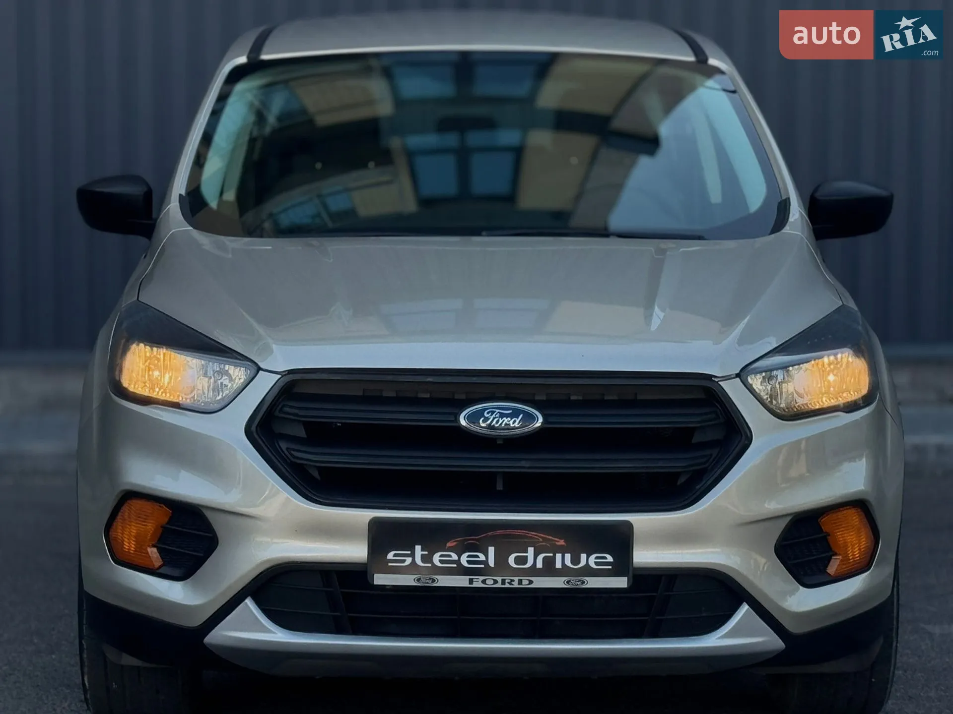 2017 Ford Escape - мініатюра 2