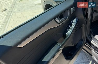Позашляховик / Кросовер Ford Escape 2022 в Кам'янець-Подільському