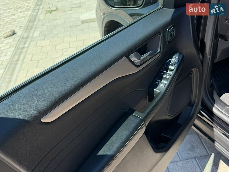 Позашляховик / Кросовер Ford Escape 2022 в Кам'янець-Подільському