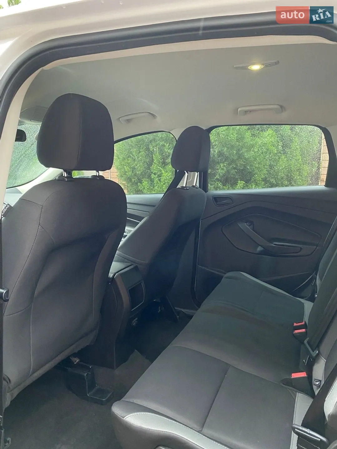 Ford Escape 2015 VIN 1FMCU0F78GUB31469 фото оголошення 17 з 36