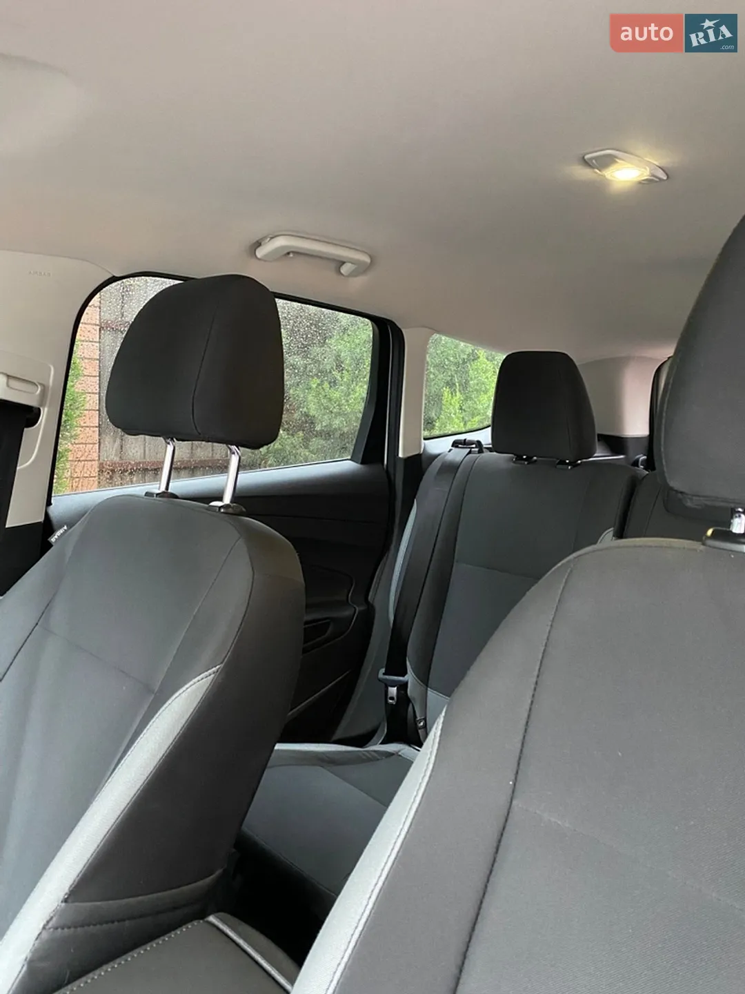 Ford Escape 2015 VIN 1FMCU0F78GUB31469 фото оголошення 33 з 36
