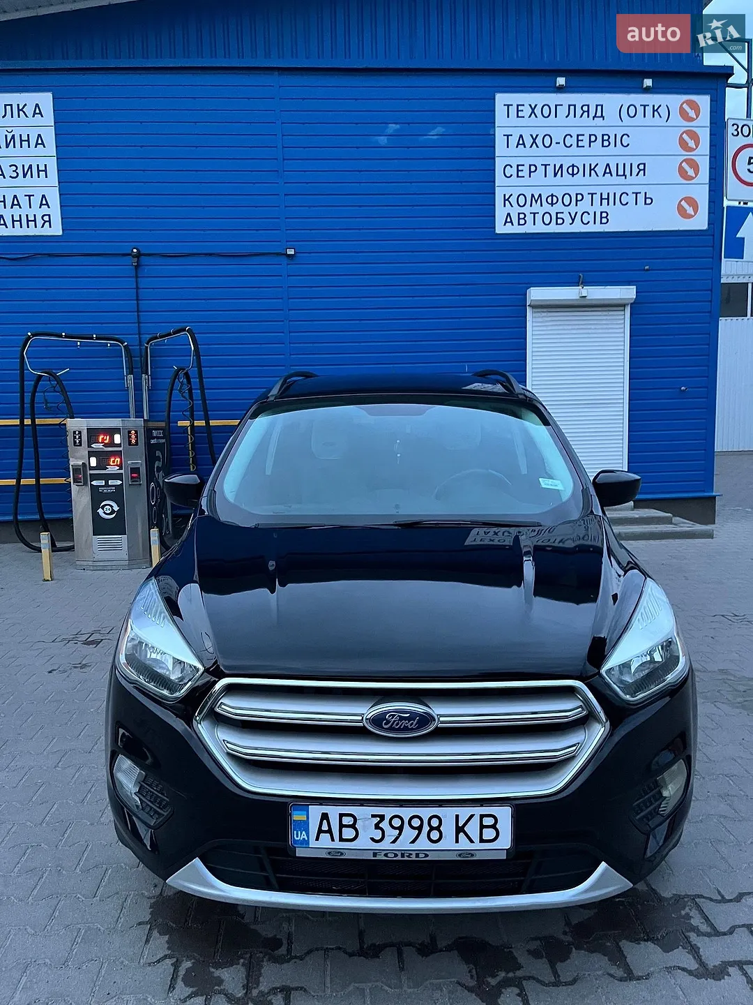 2017 Ford Escape - фото 1