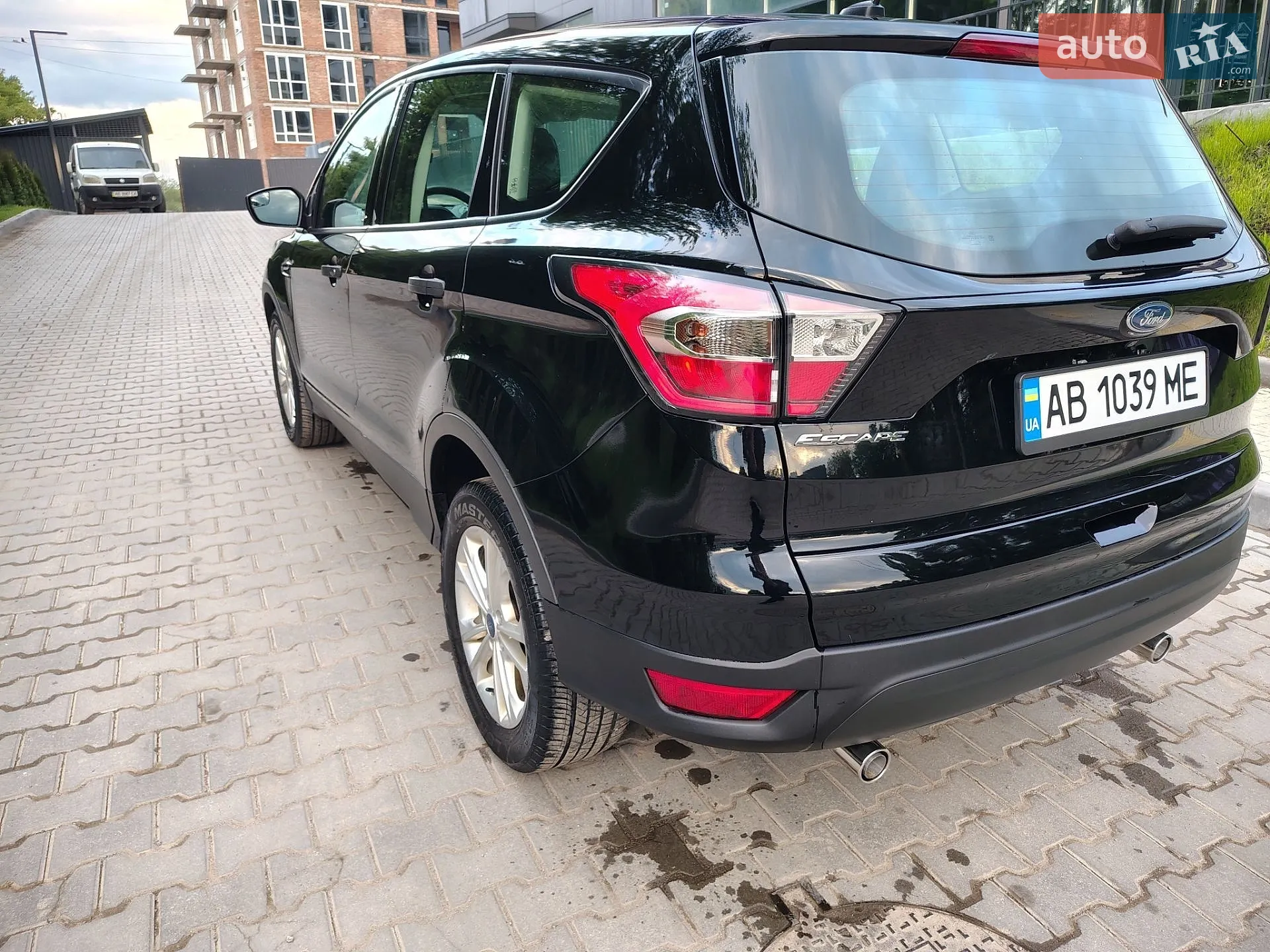 2017 Ford Escape - мініатюра 2