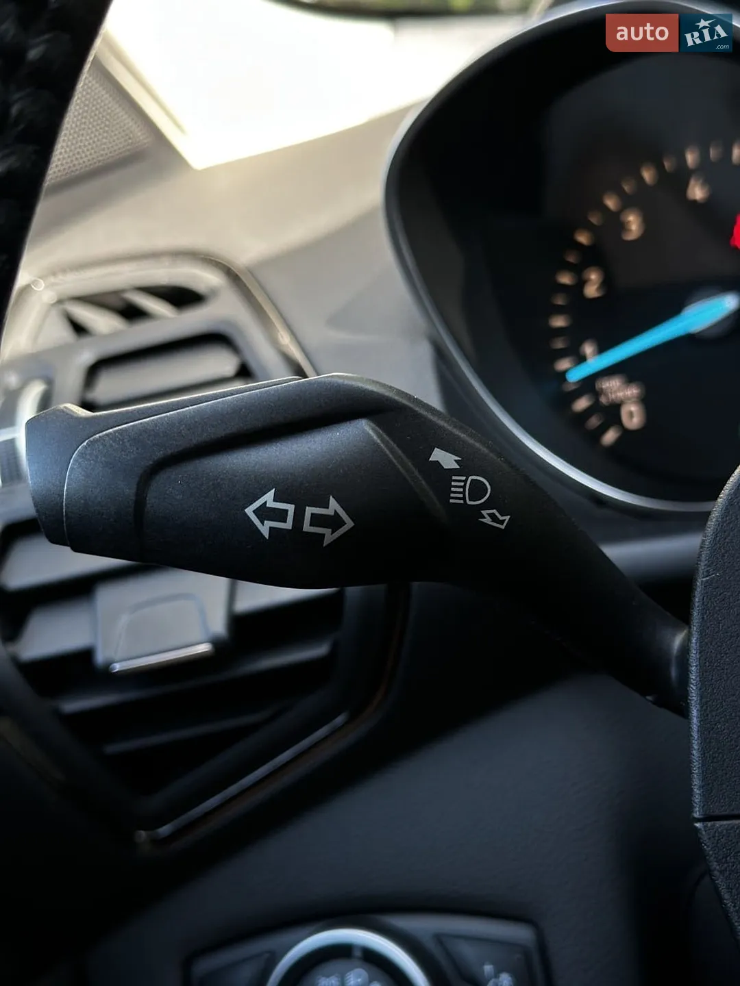 2016 Ford Escape - мініатюра 35