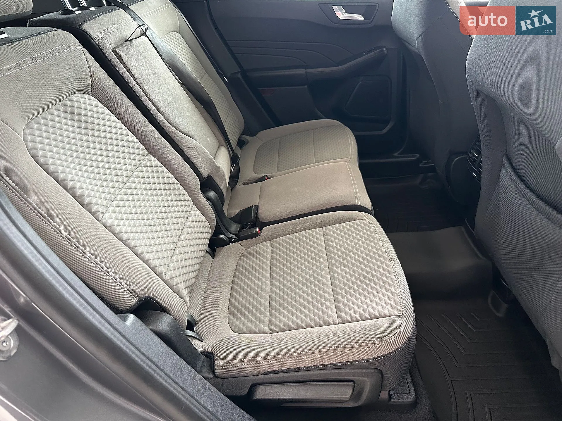 2021 Ford Escape - мініатюра 25