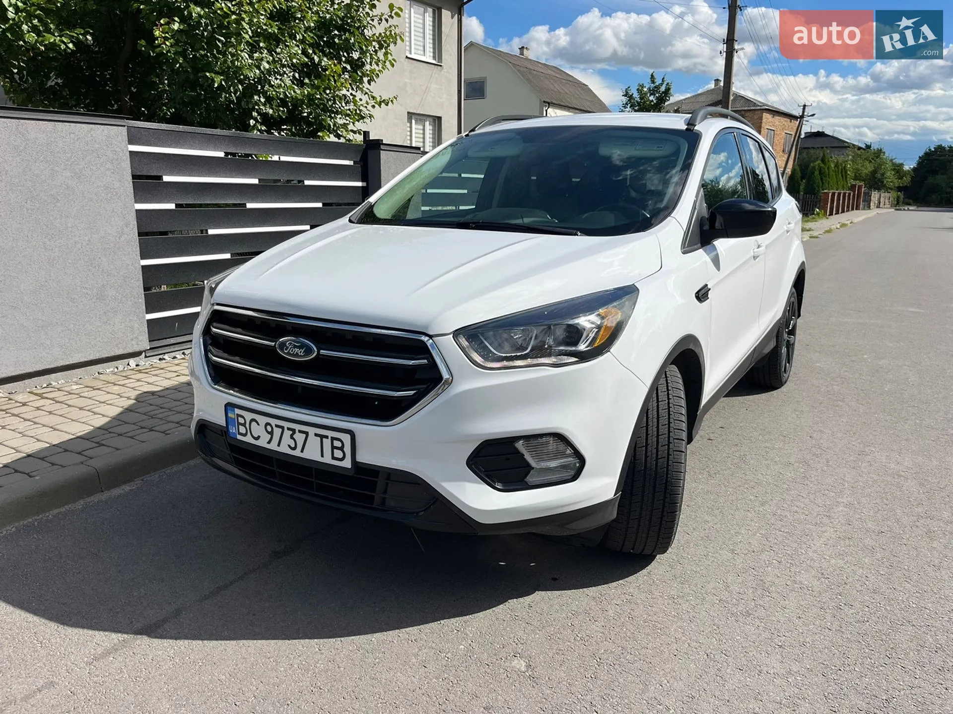 2019 Ford Escape - мініатюра 3