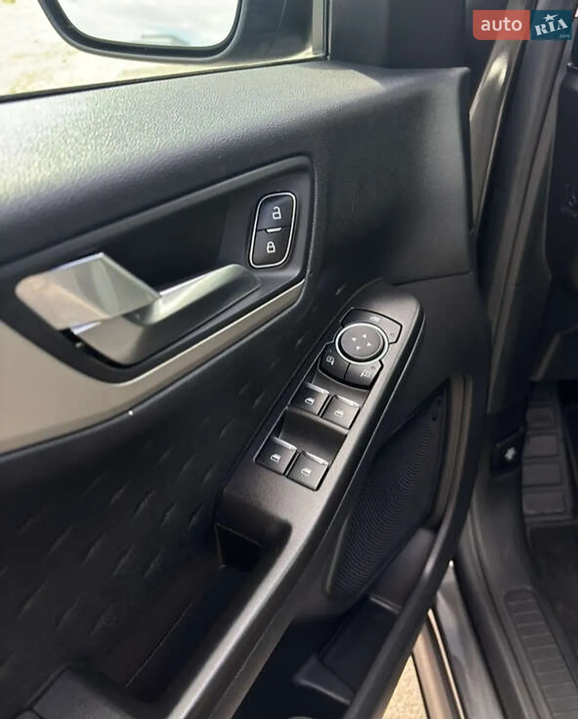 2020 Ford Escape - мініатюра 8