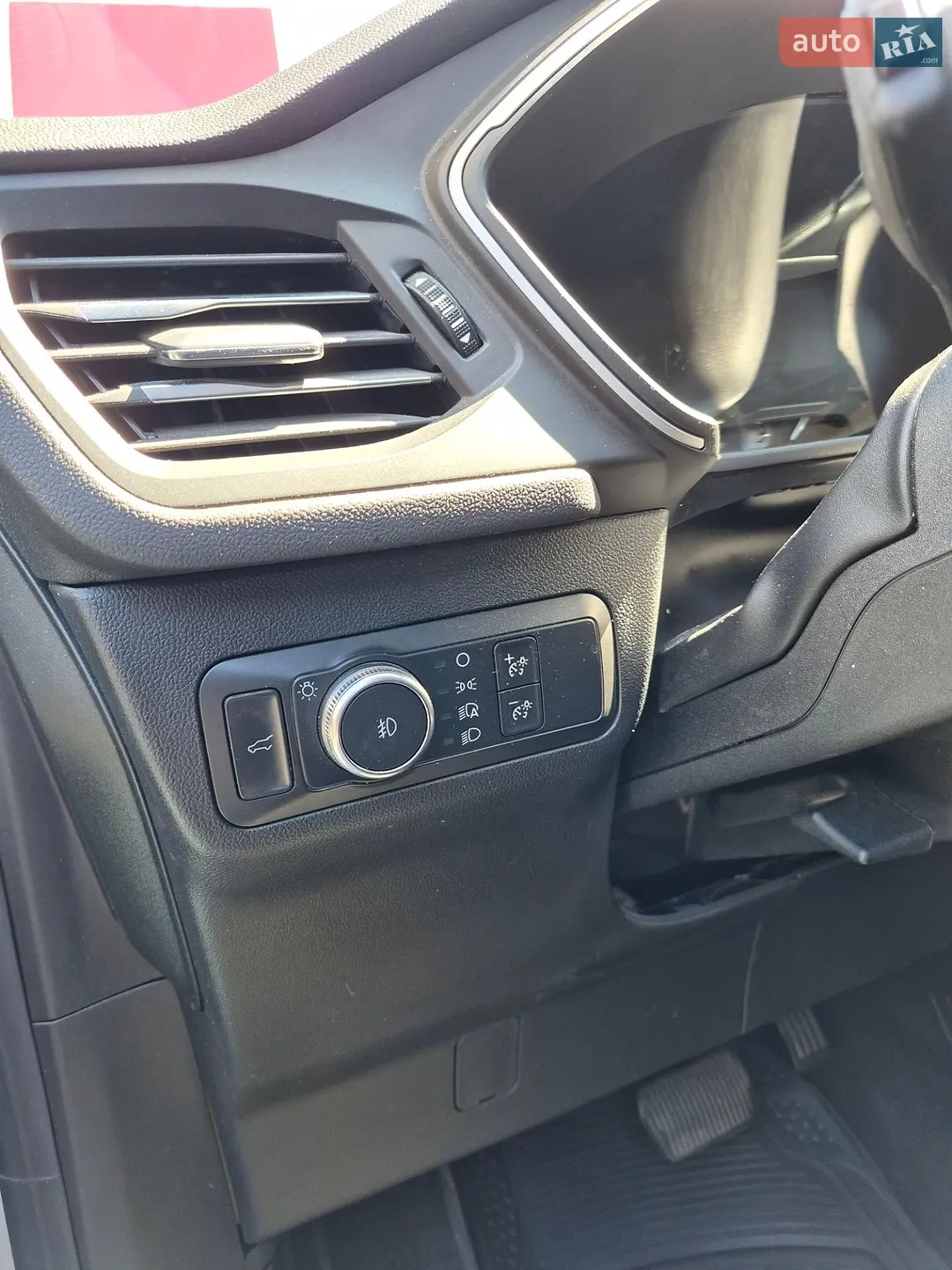 2020 Ford Escape - мініатюра 8
