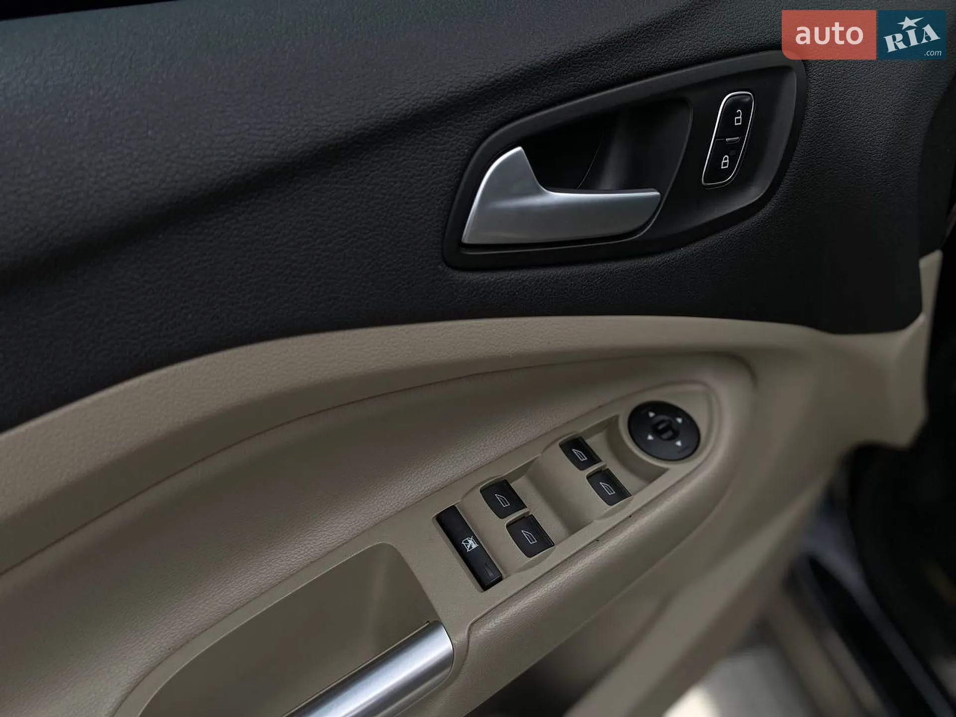 2017 Ford Escape - мініатюра 17