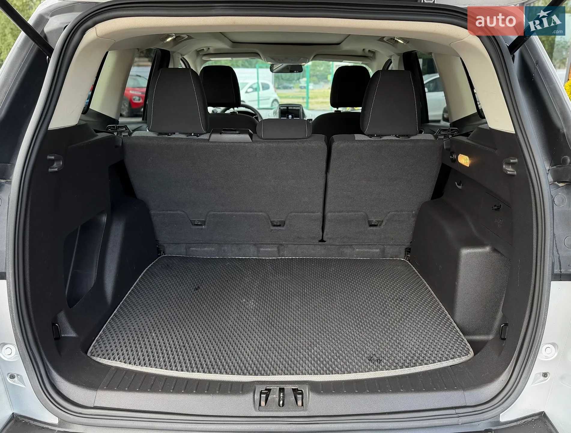 2017 Ford Escape - мініатюра 18