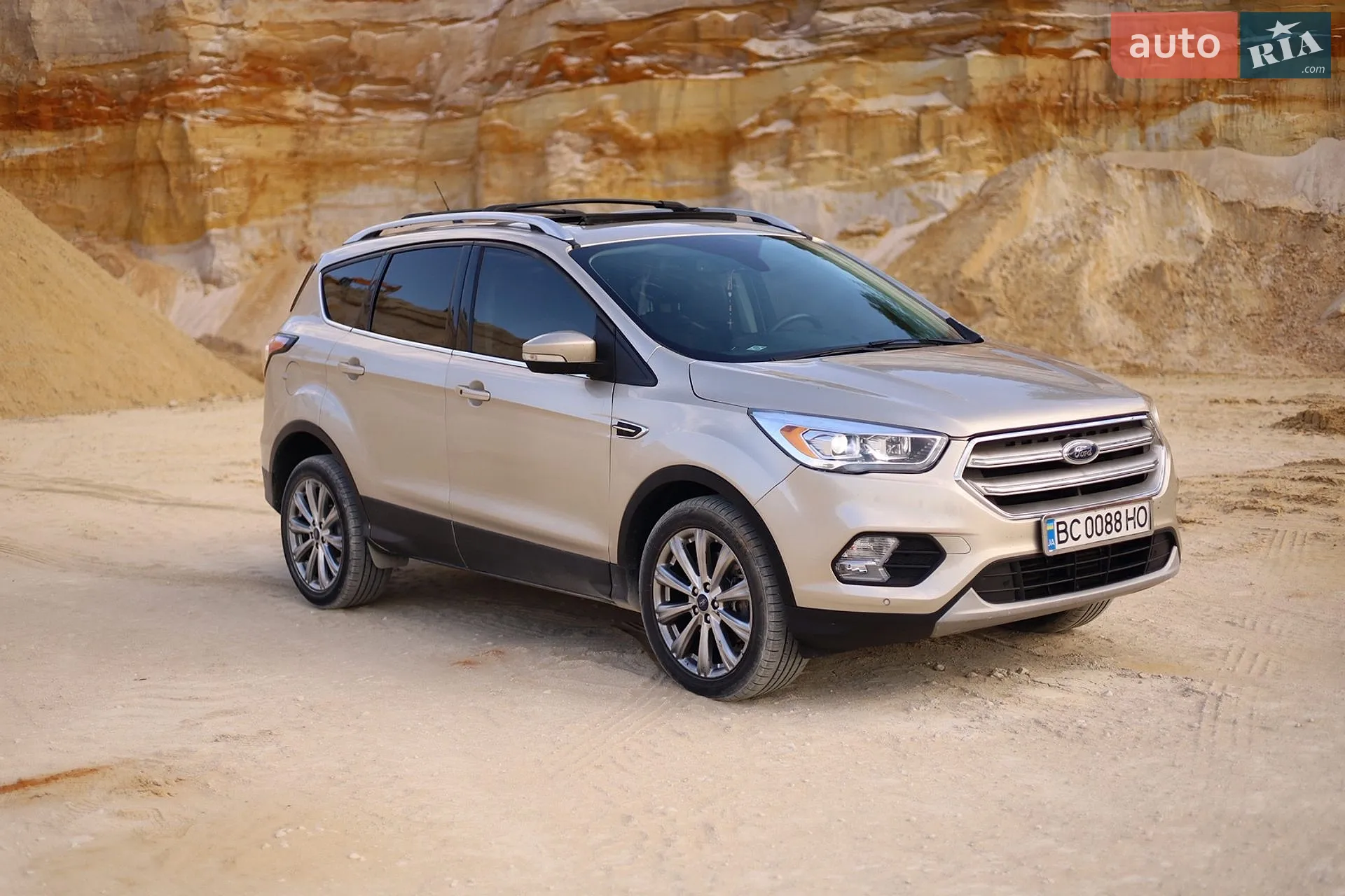 2018 Ford Escape - фото 1