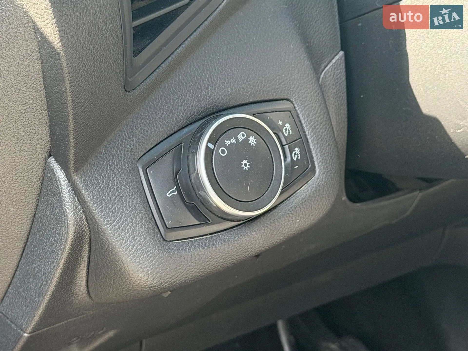 2017 Ford Escape - мініатюра 42
