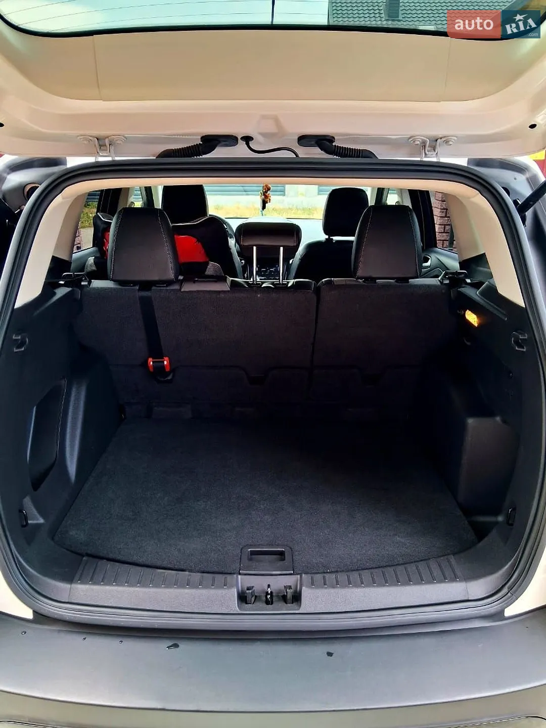 2019 Ford Escape - мініатюра 8