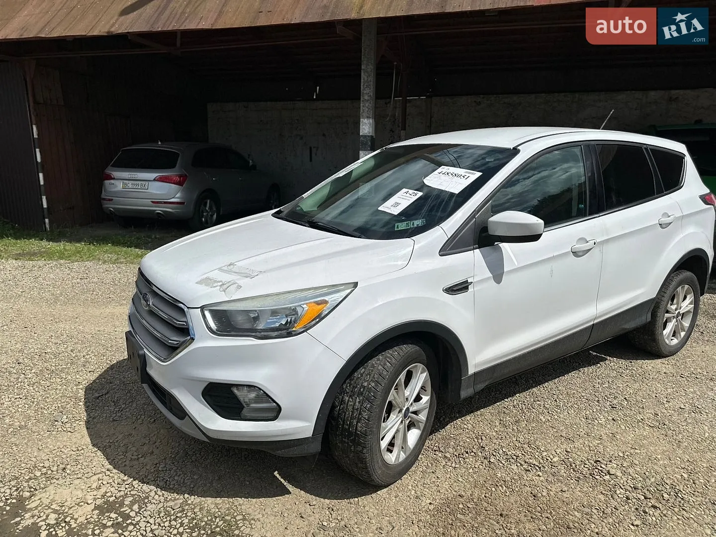 2017 Ford Escape - мініатюра 2