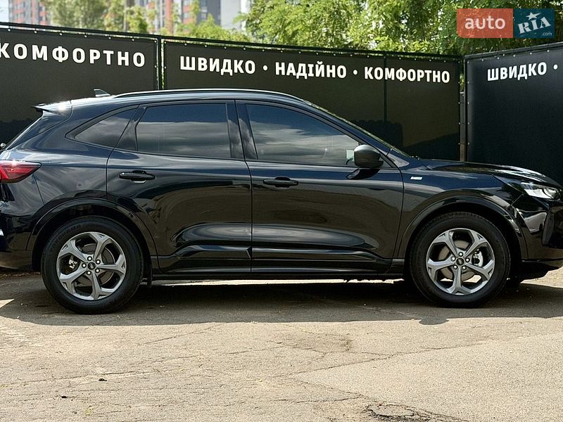 Внедорожник / Кроссовер Ford Escape 2024 в Киеве