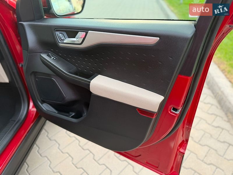 Внедорожник / Кроссовер Ford Escape 2020 в Виннице