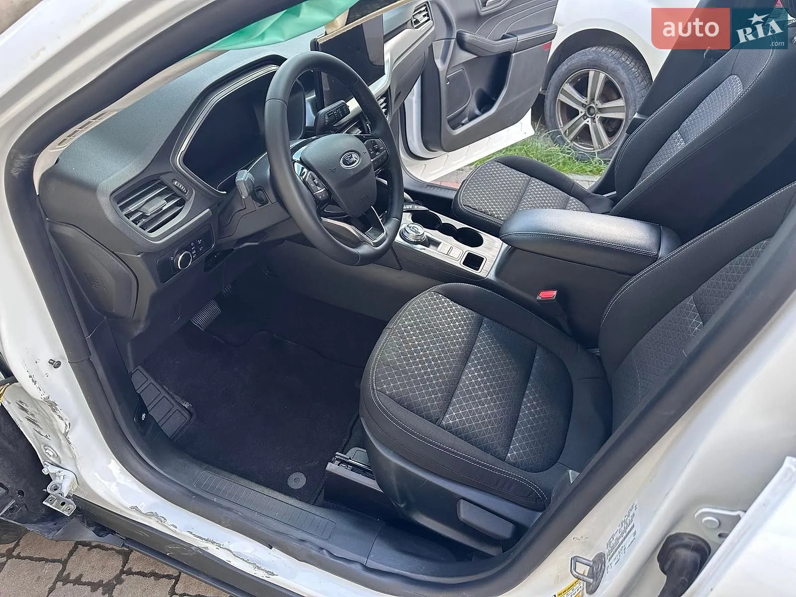 2024 Ford Escape - мініатюра 18