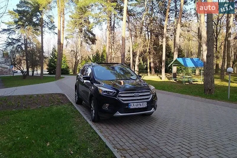 2017 Ford Escape - фото 1