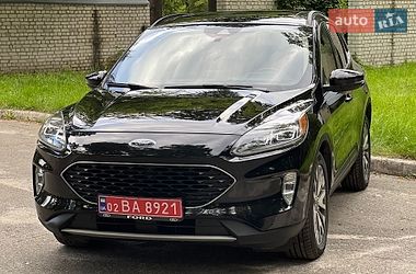 Позашляховик / Кросовер Ford Escape 2020 в Києві