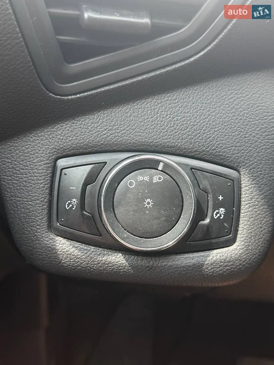 2014 Ford Escape - мініатюра 9