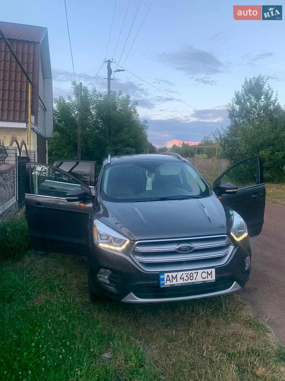 2016 Ford Escape - фото 1