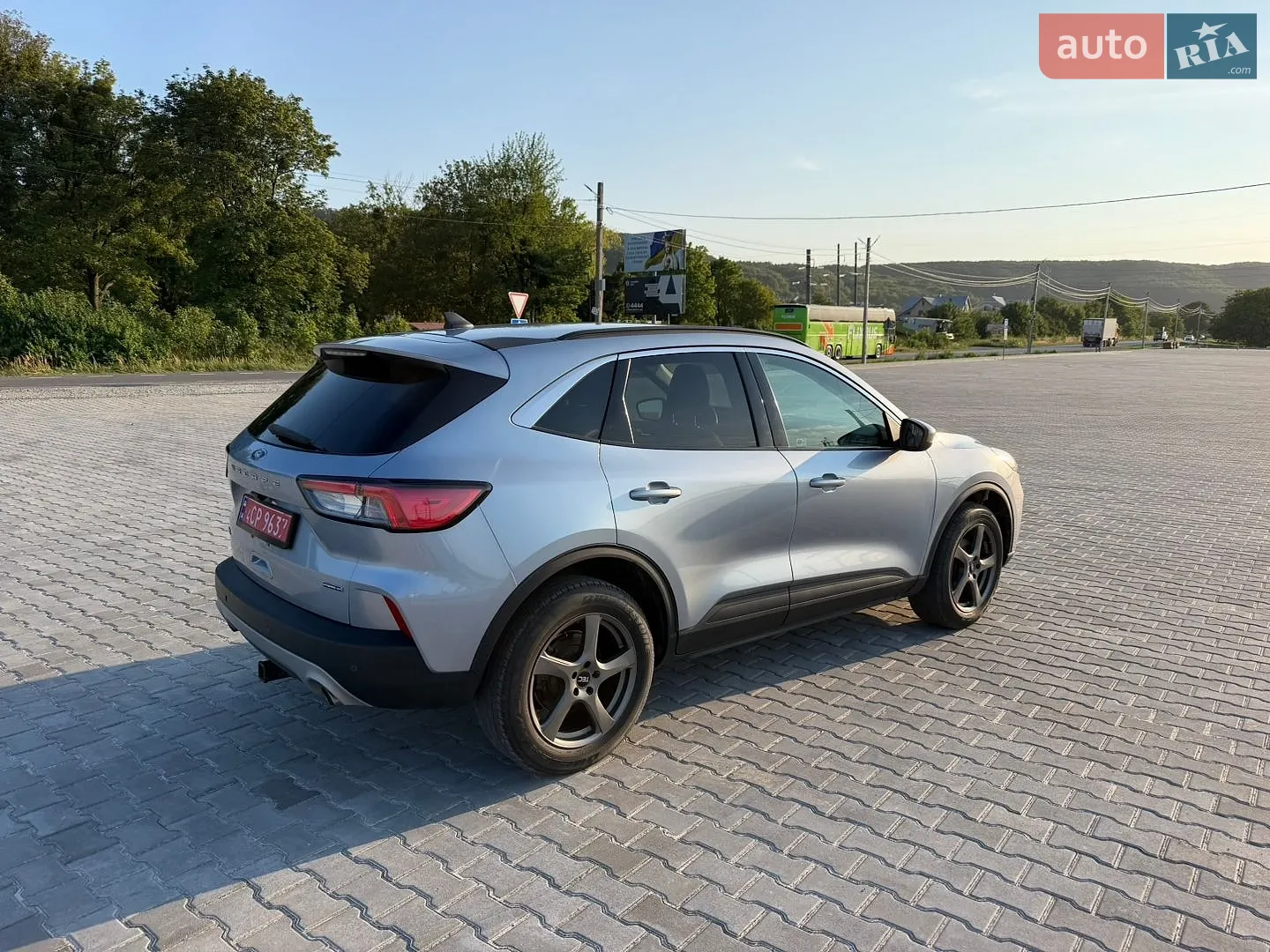 2022 Ford Escape - фото 1