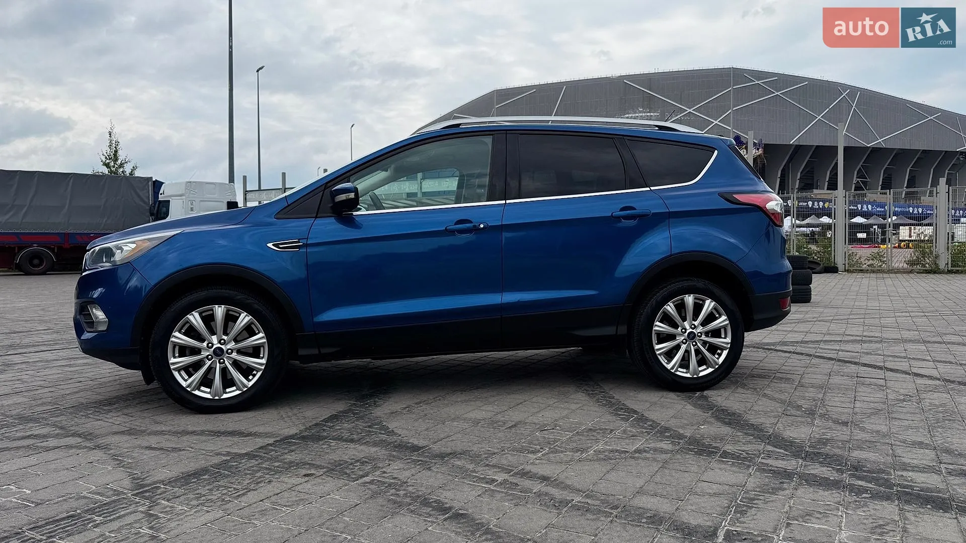 2016 Ford Escape - мініатюра 2