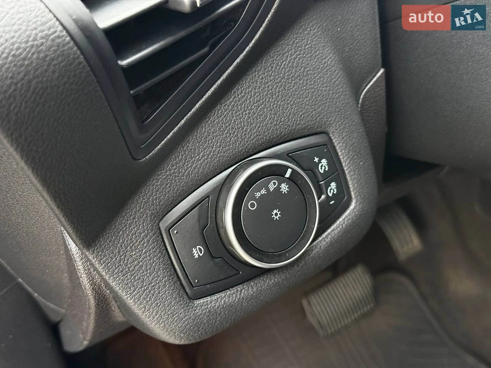 2016 Ford Escape - мініатюра 28