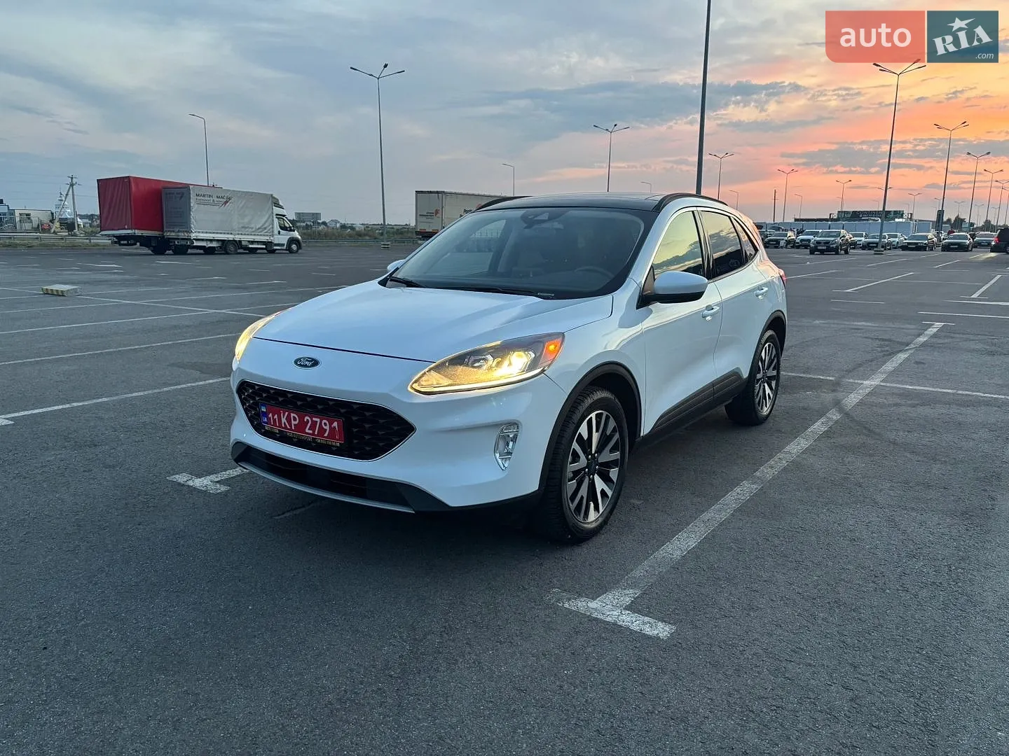 2020 Ford Escape - фото 1
