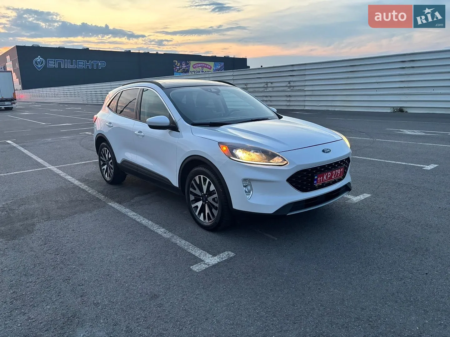 2020 Ford Escape - мініатюра 2