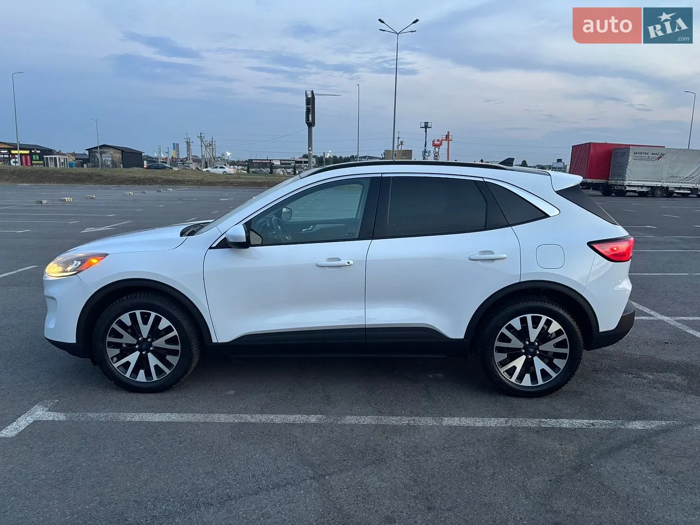 2020 Ford Escape - мініатюра 3