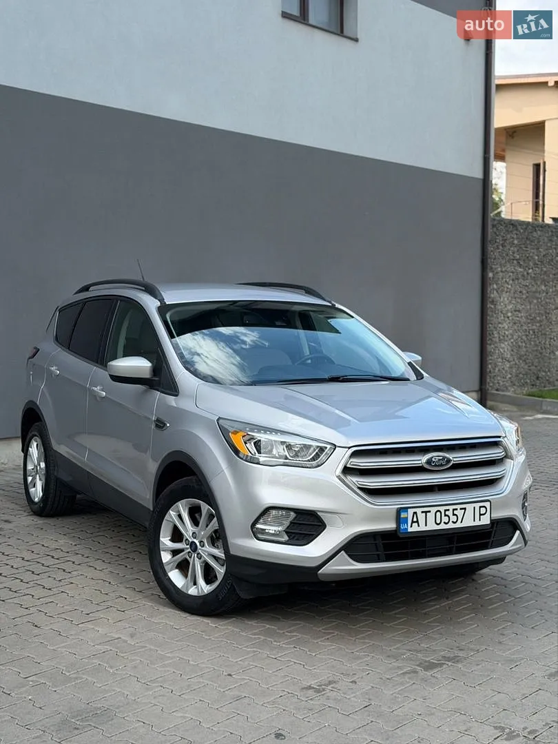 2018 Ford Escape - фото 1
