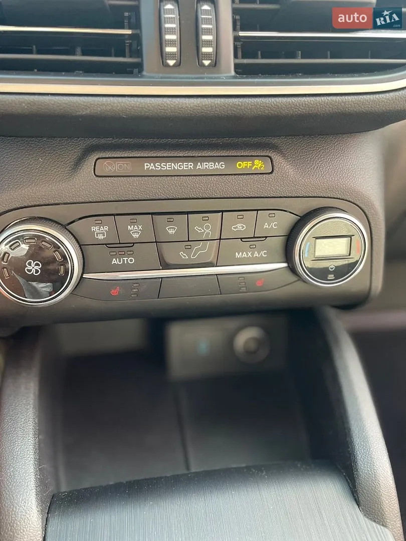 2019 Ford Escape - мініатюра 11