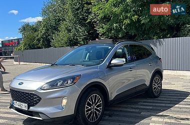 Внедорожник / Кроссовер Ford Escape 2021 в Ужгороде