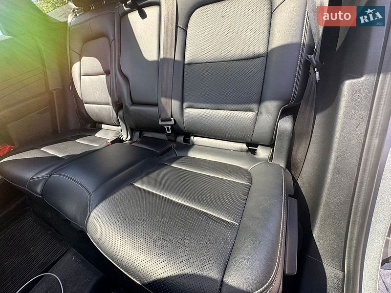 Внедорожник / Кроссовер Ford Escape 2021 в Ужгороде